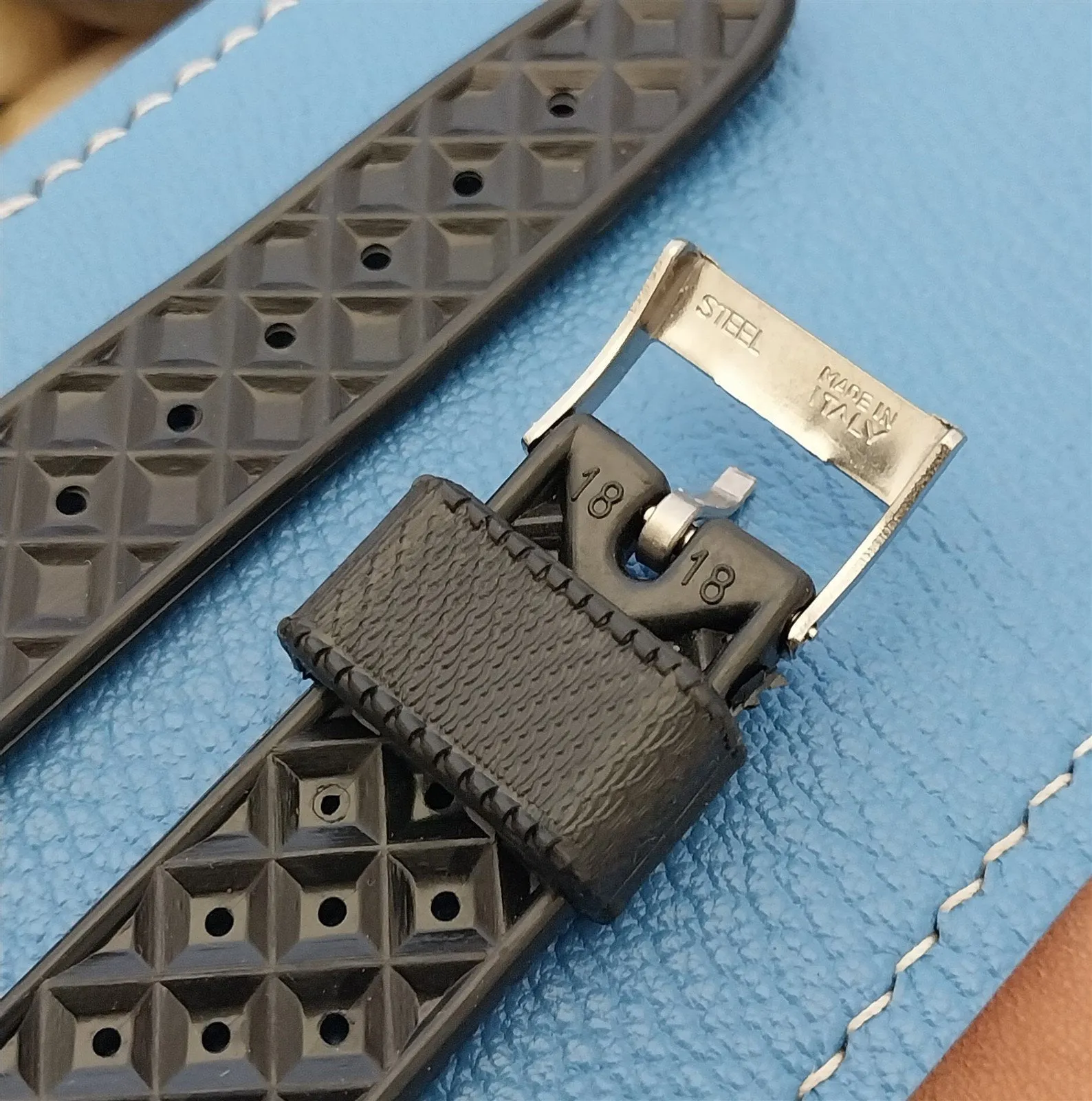 18mm SUB Swiss Perforated Tropical Diver Strap Unused 1960s Vintage Watch Band