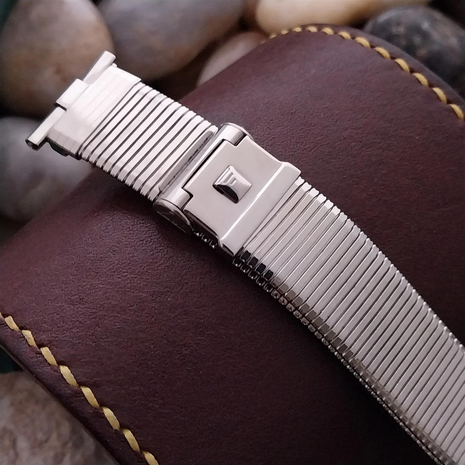 19mm 18mm Stainless Steel JB Champion Coiled Komfit 1960s nos Vintage Watch Band
