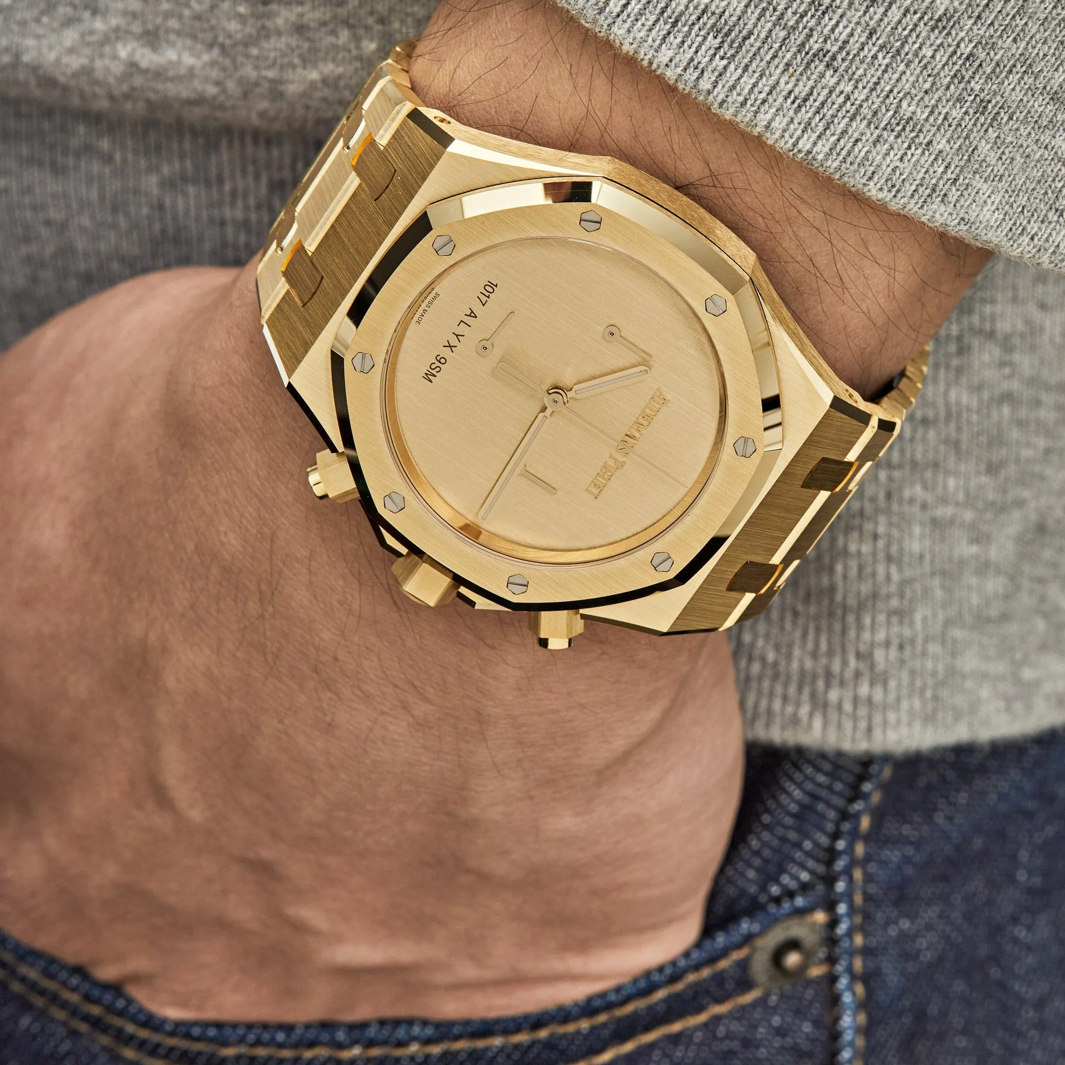 Audemars Piguet Royal Oak 26240BA.OO.1320BA.01 '1017 ALYX 9SM' Chronograph Yellow Gold Limited Edition (2023)