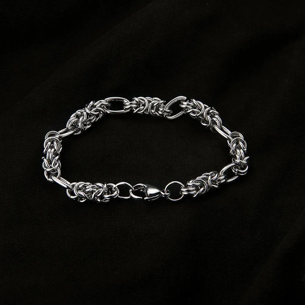 Chicmy- Twist Bracelet