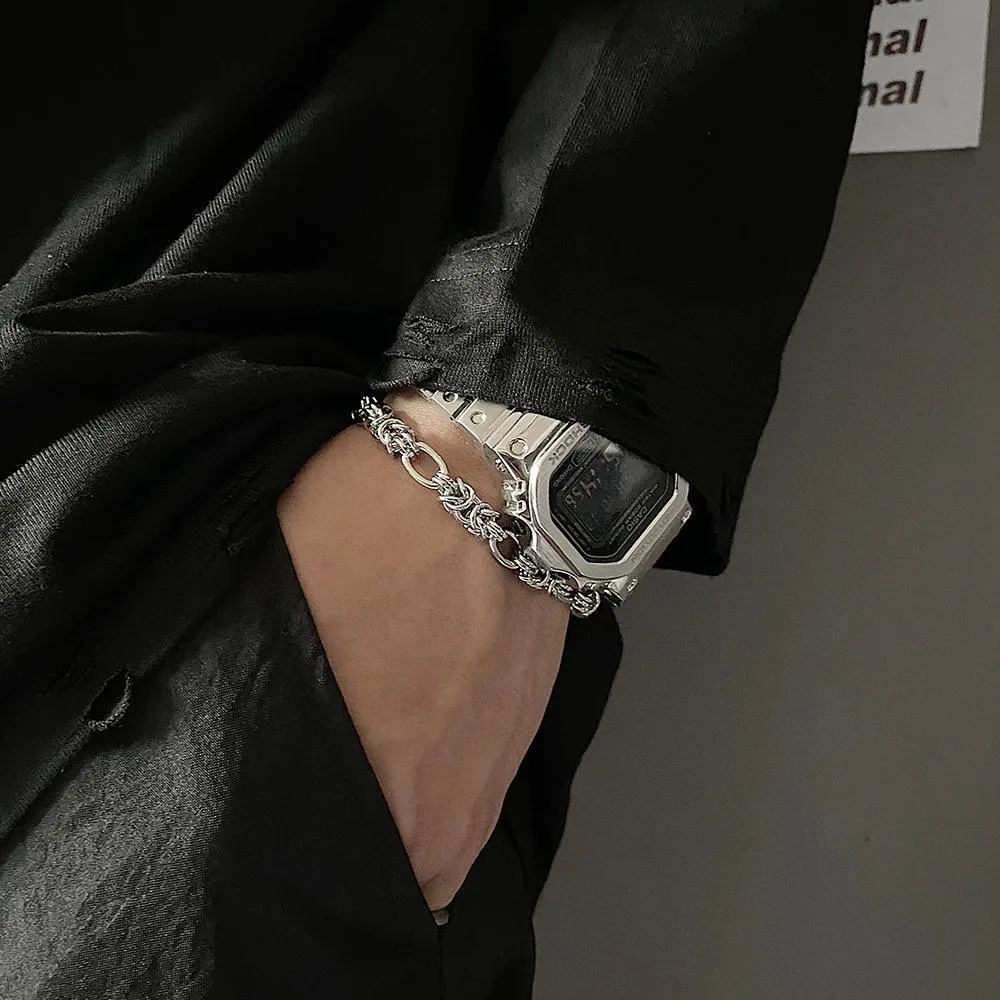 Chicmy- Twist Bracelet