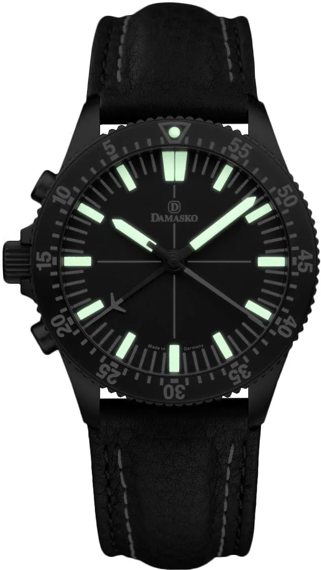 DAM Watch DC8 LHV Black Leather Pin