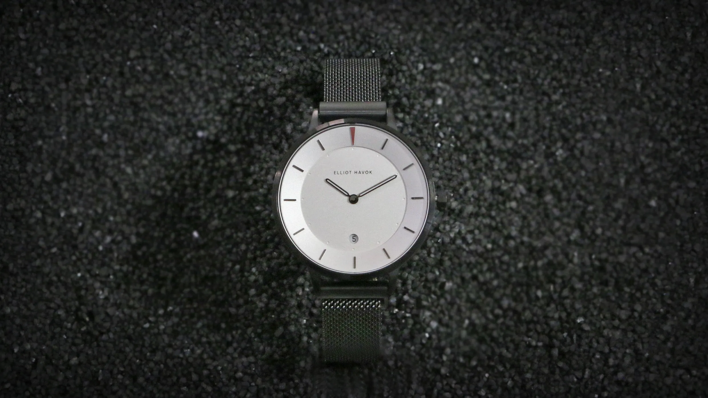 Elliot Havok - Piano Black Minimalist Mesh - 38mm