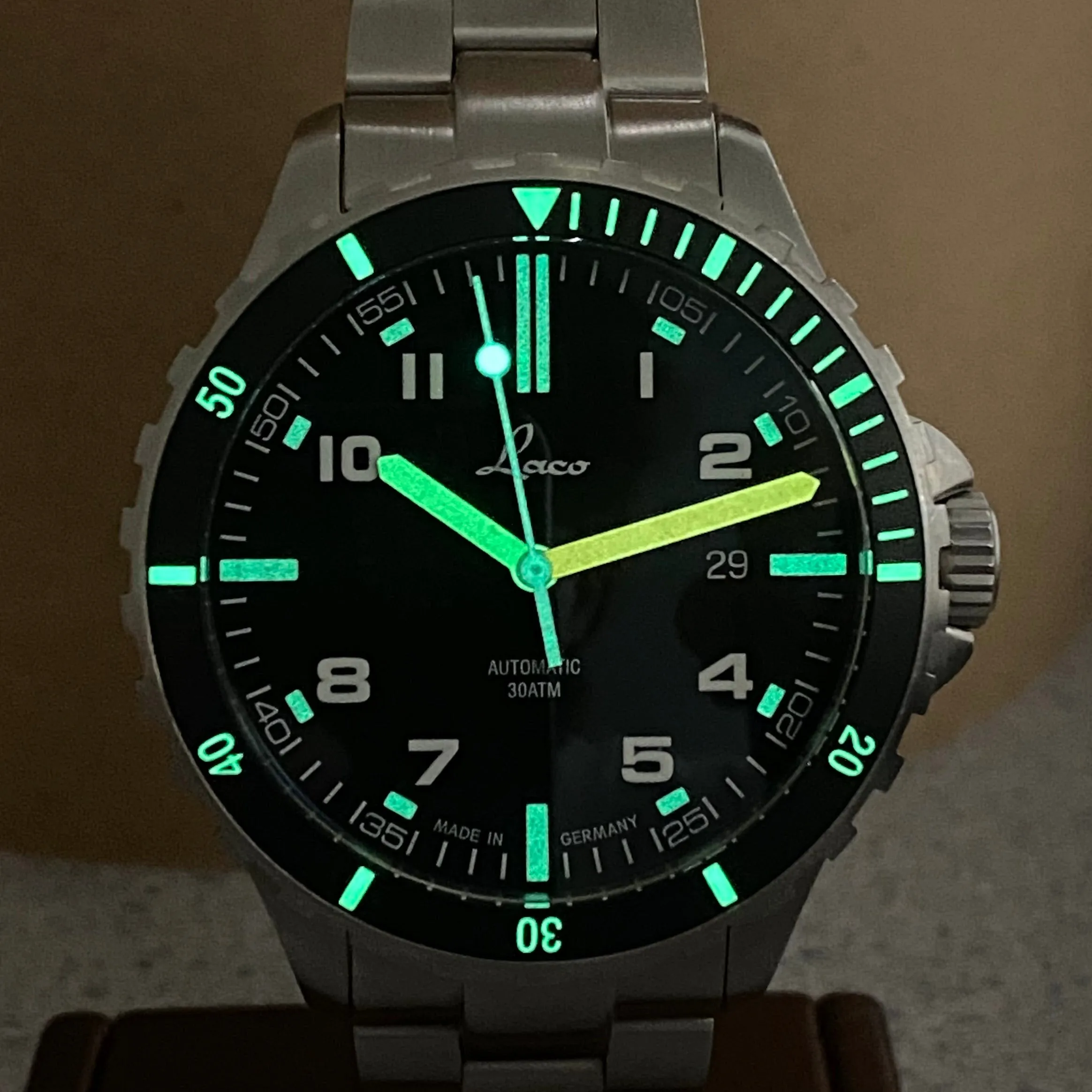 LACO Automatic Diver Watch Himalaya 42 MB 30ATM Wristwatch 862106.MB - Box & Papers!