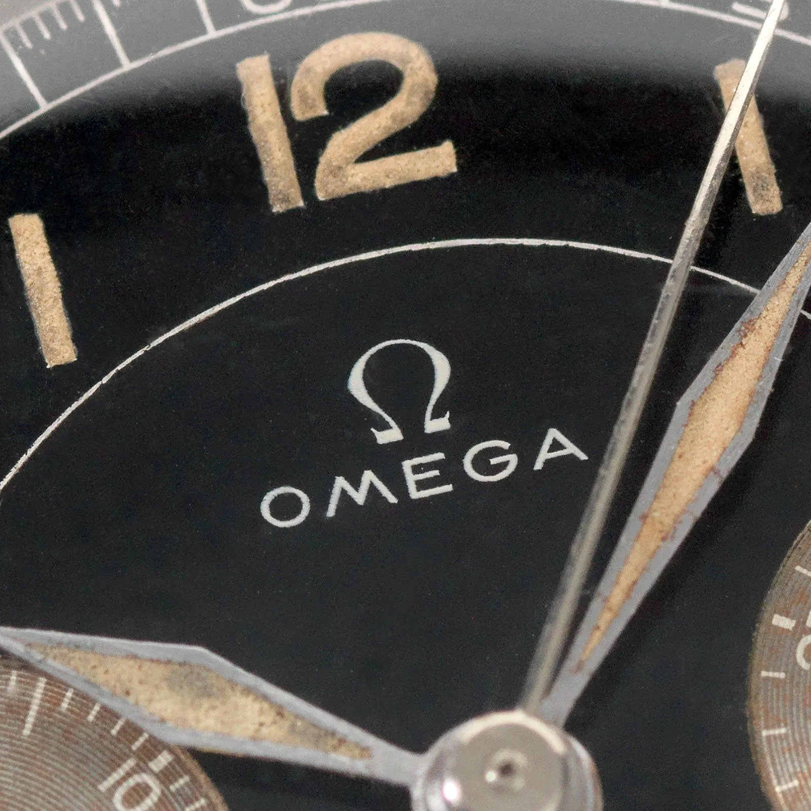 Omega Steel Step-Case Chrono Calibre 33.3