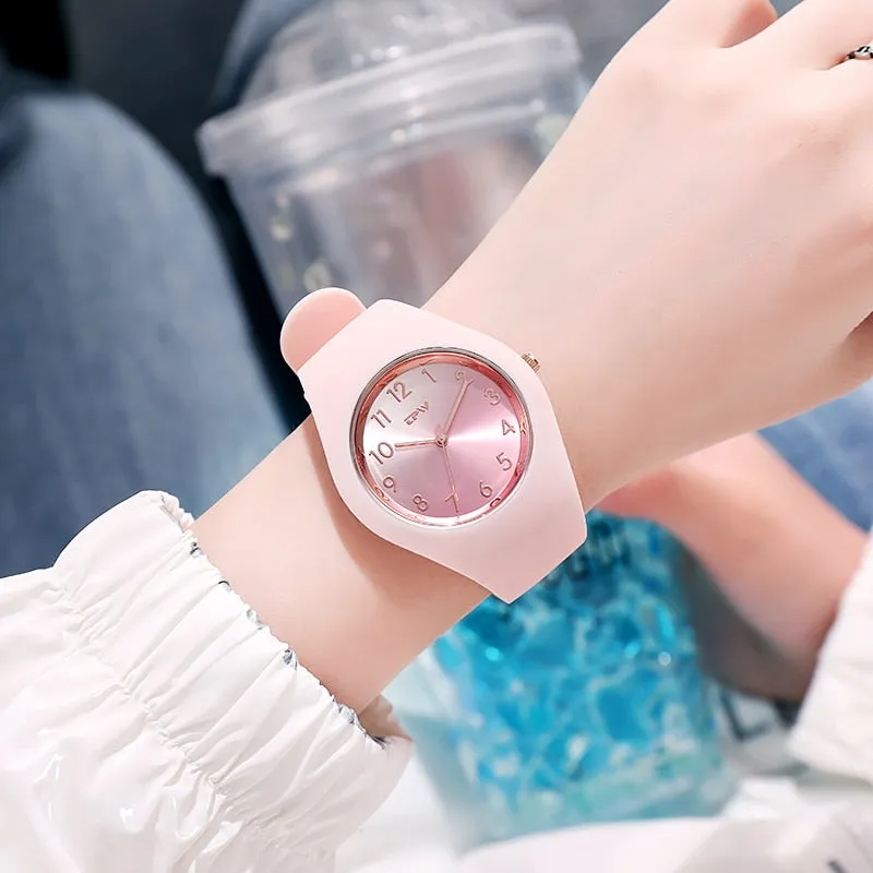 Women's 40mm Quartz Rubber Watch