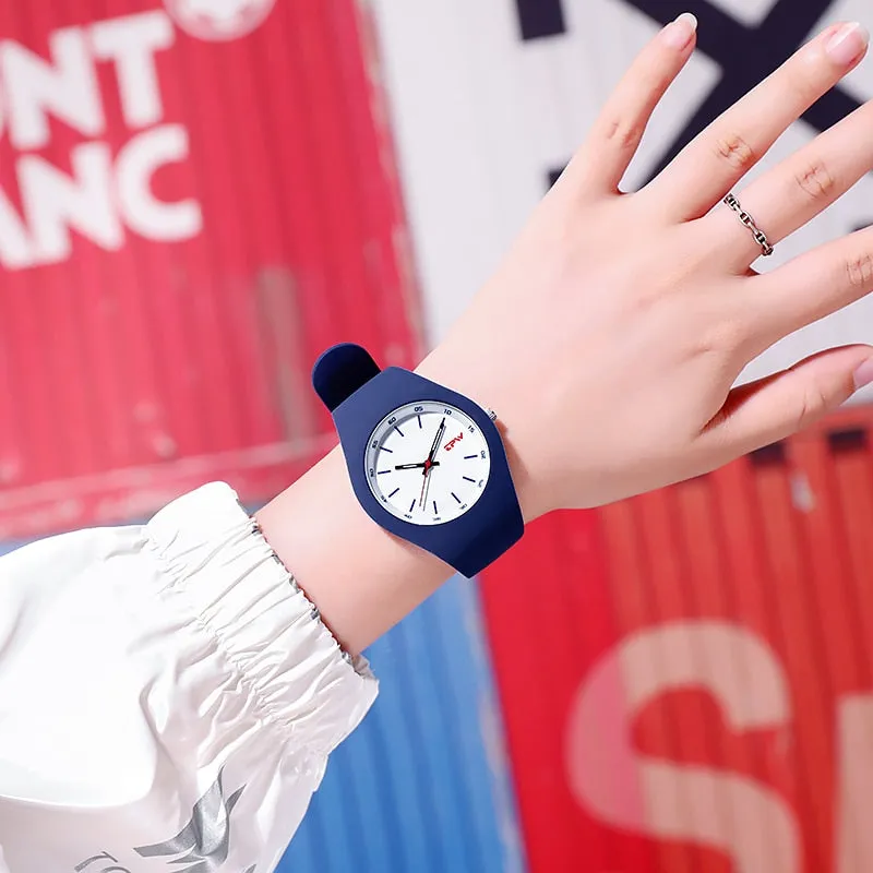 Women's 40mm Quartz Rubber Watch