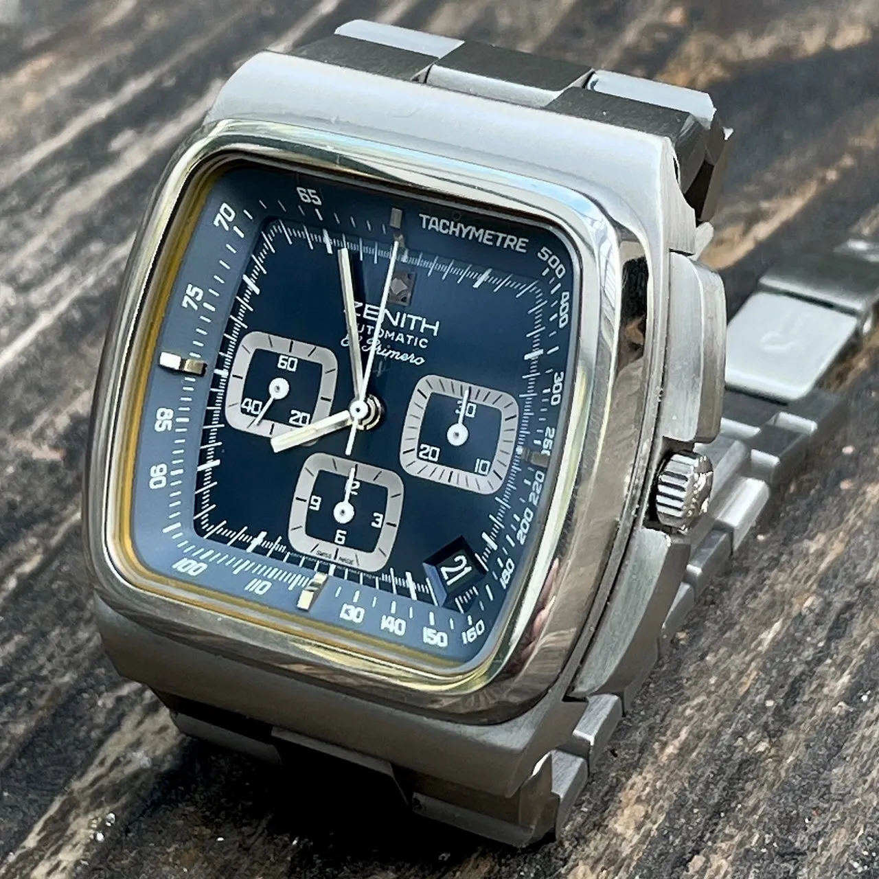 Zenith - El Primero TV Screen Big Blue